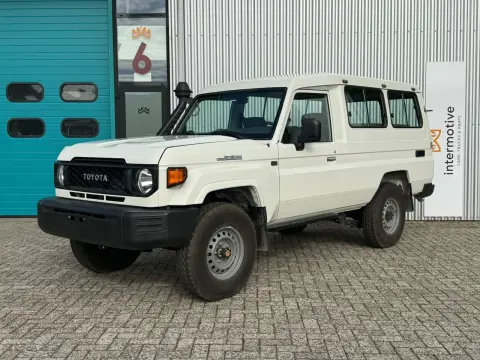 HZJ78 (1)